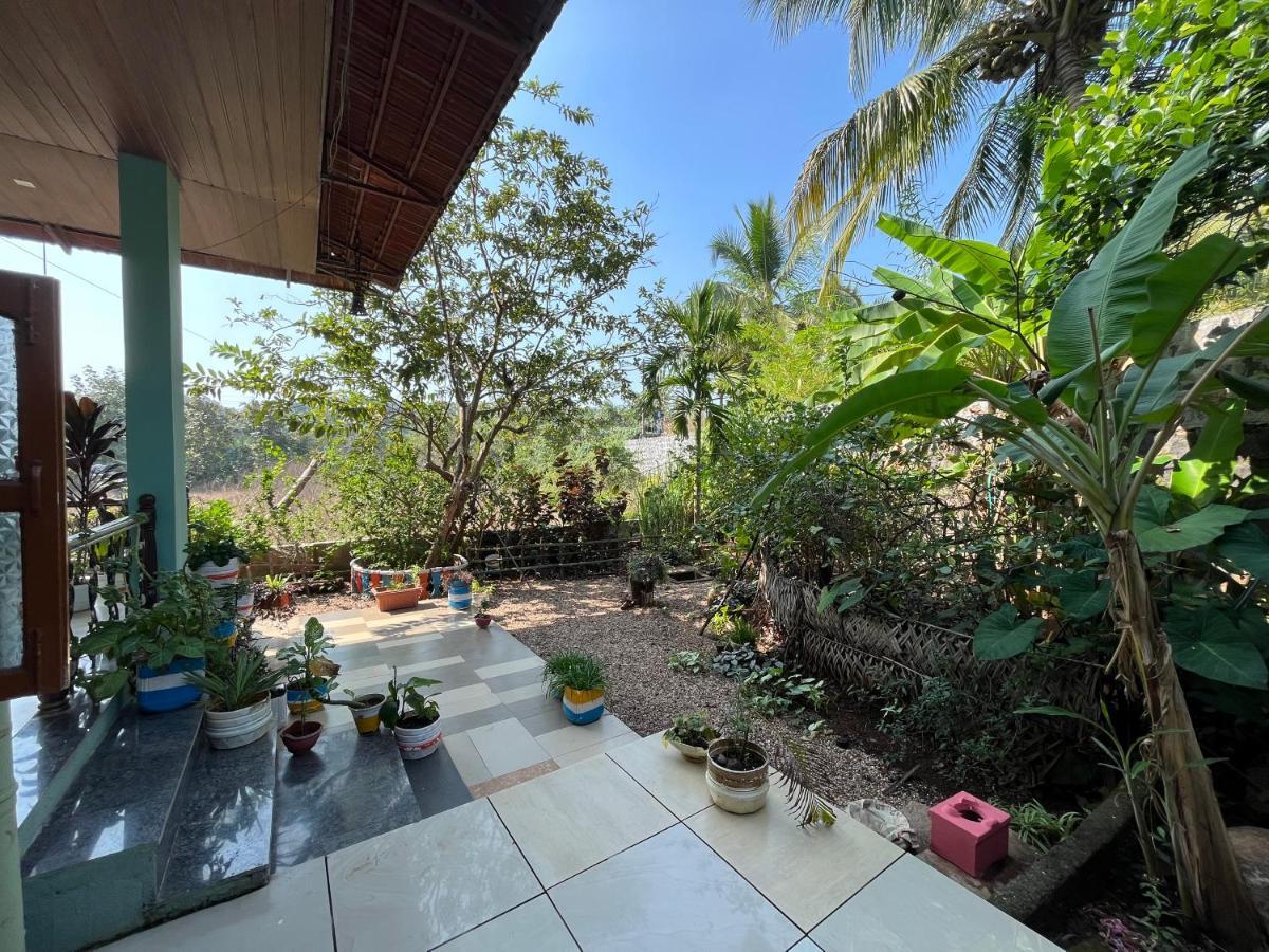 Rutu Enclave Acomodação com café da manhã Murūd Exterior foto