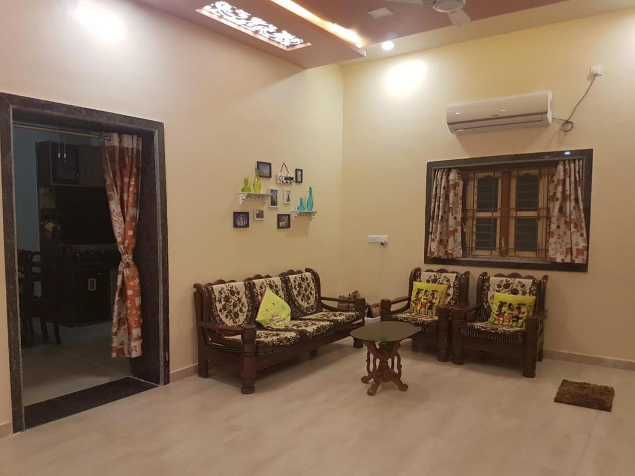 Rutu Enclave Acomodação com café da manhã Murūd Exterior foto