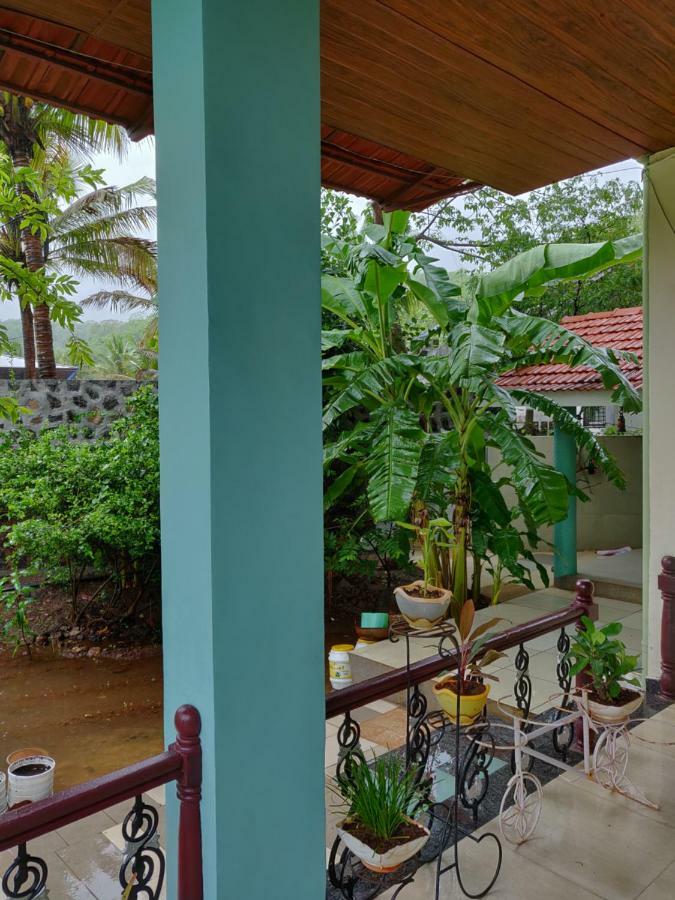 Rutu Enclave Acomodação com café da manhã Murūd Exterior foto