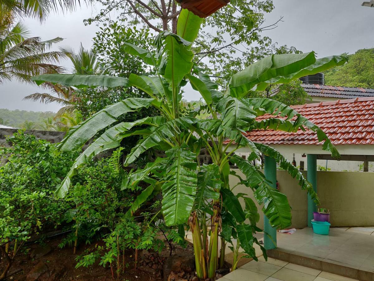 Rutu Enclave Acomodação com café da manhã Murūd Exterior foto